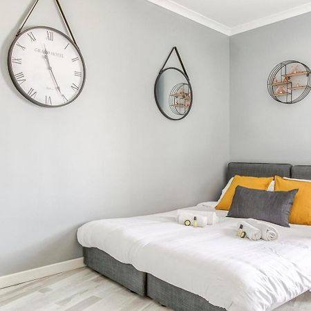Joli Studio A Courbevoie - La Defense Екстериор снимка